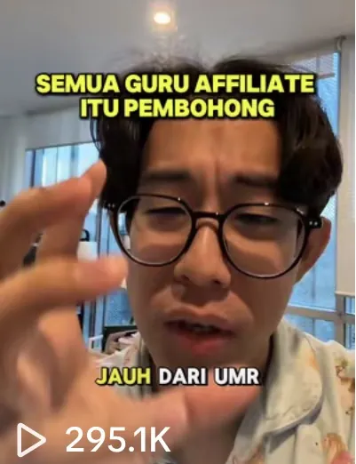 Screenshot akun TikTok Amos dengan jumlah views tiap video, gambar 11